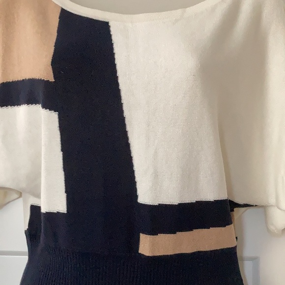 Beautiful Sweater/Top,size-S,Cream/Black/Beige - Picture 2 of 9